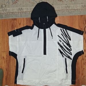 Nike Sleevless Windbreaker